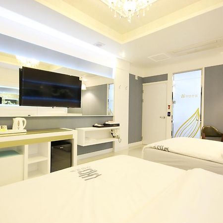 Dome Hotel Gwangju Metropolitan City Екстериор снимка