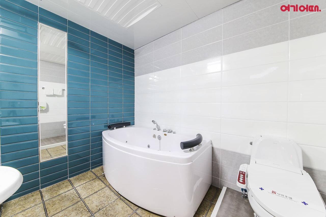Dome Hotel Gwangju Metropolitan City Екстериор снимка