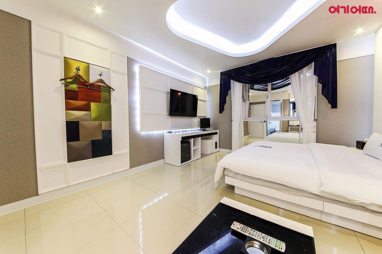 Dome Hotel Gwangju Metropolitan City Екстериор снимка