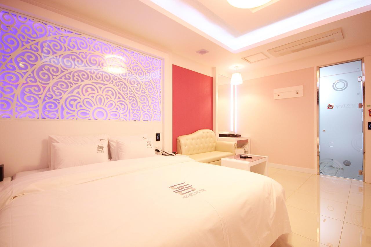Dome Hotel Gwangju Metropolitan City Екстериор снимка